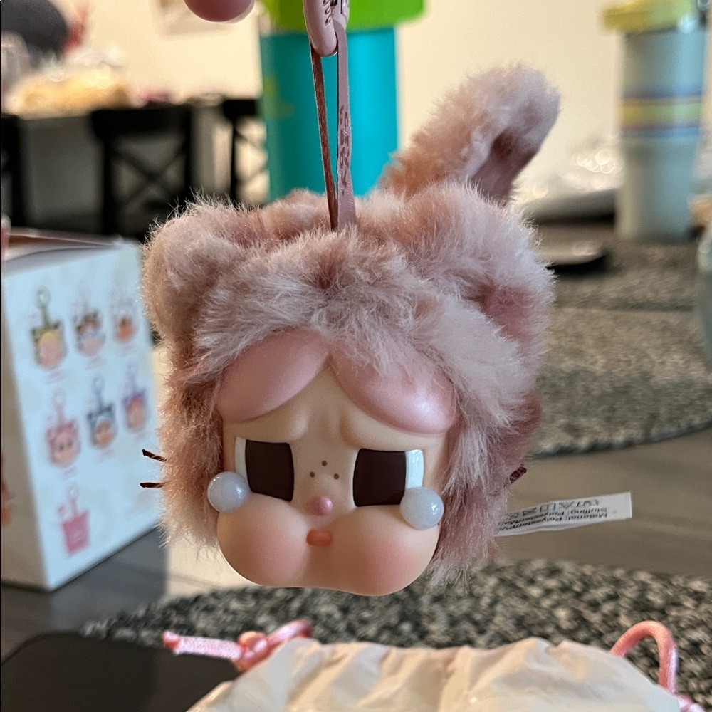 Plush Cat Face Keychain - Pink